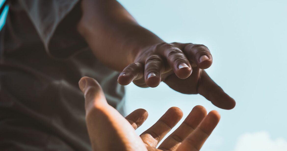 hands-reaching-out-help